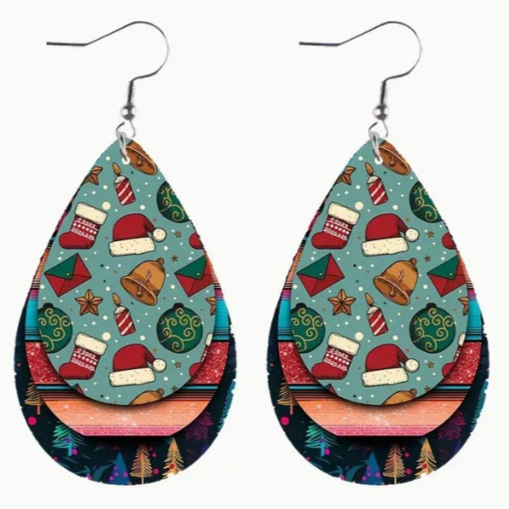 Set of 2 Christmas Teardrop Reversible PU Leather Hook Earrings, New!
